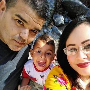 Meet your Posher, Víctor